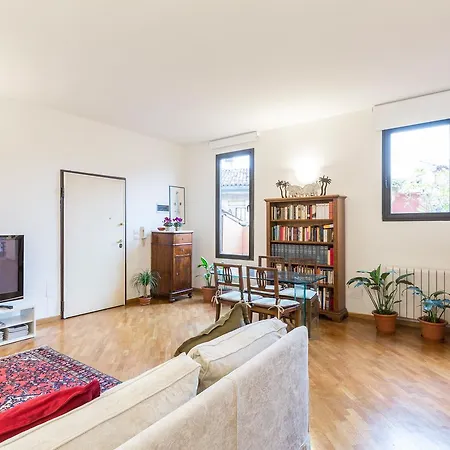 Apartment Due Torri - The Place