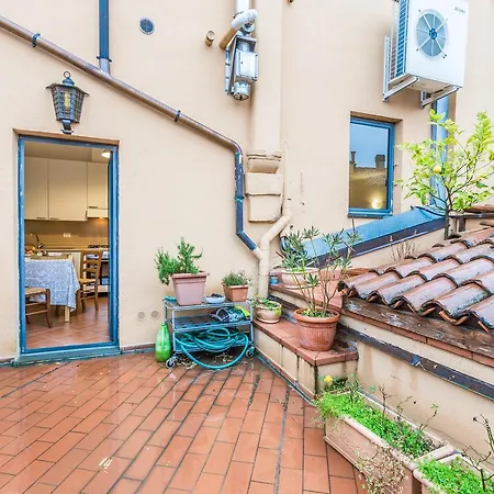 Due Torri - The Place Apartment Bologna