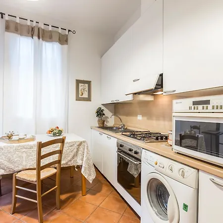 Apartment Due Torri - The Place Bologna